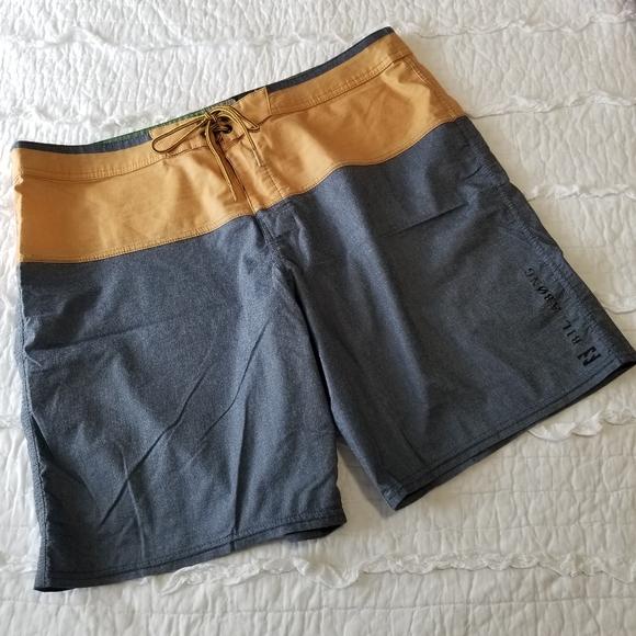 Billabong Platinum Jack Freestone Boardshorts 38